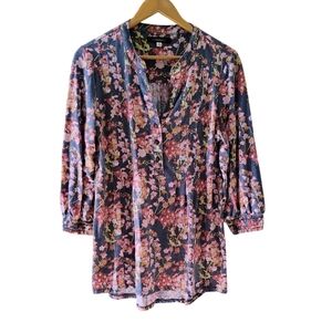 Cocomo 3/4 button down Multicolor Floral Blouse Medium